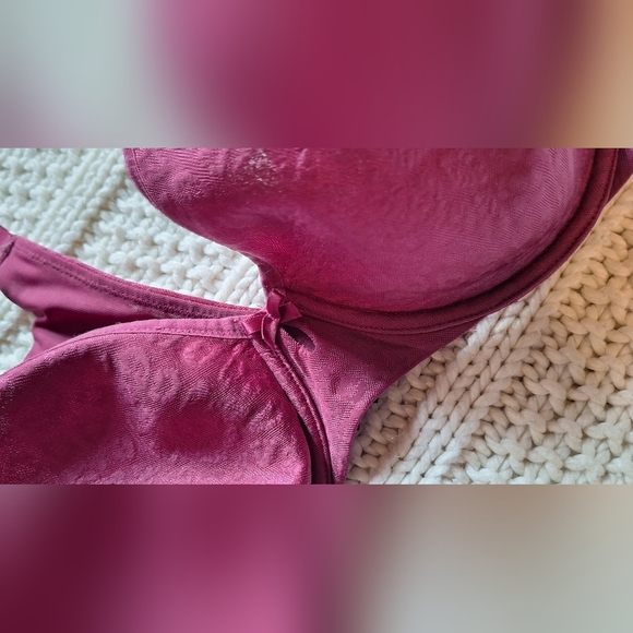 Torrid Curve Elegant Lace Bra - Rich Burgundy Size 38D - Picture 2 of 4